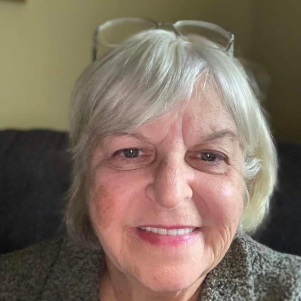 Meet your Posher, Joy
